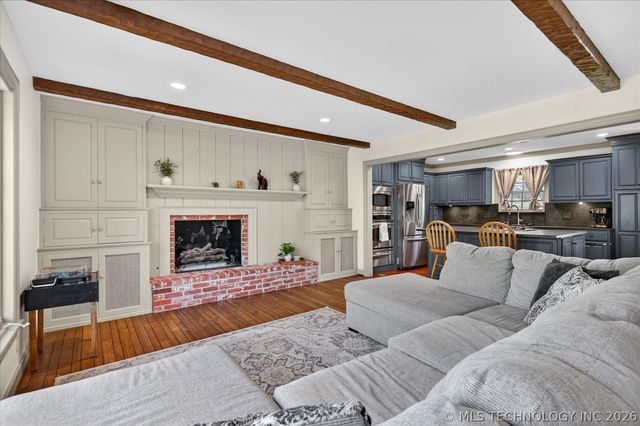 2103 Skyline Drive, Bartlesville, OK 74006