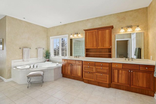 1613 Hidden Hill Drive, Verona, WI 53593