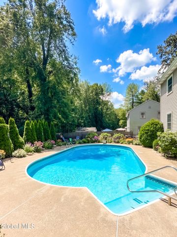 21 Huntwood Drive, Clifton Park, NY 12065