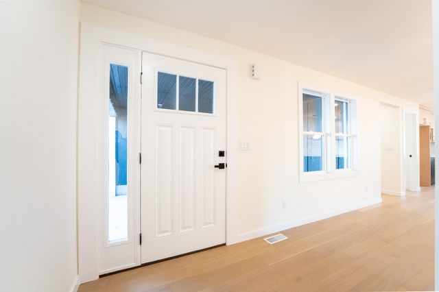 5776 E Farm Road 168, Rogersville, MO 65742