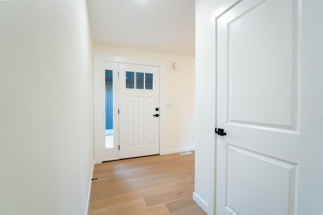 5776 E Farm Road 168, Rogersville, MO 65742