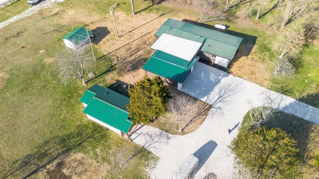 5776 E Farm Road 168, Rogersville, MO 65742