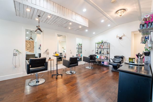 5776 E Farm Road 168, Rogersville, MO 65742