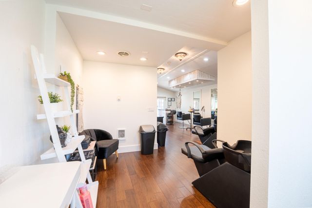 5776 E Farm Road 168, Rogersville, MO 65742