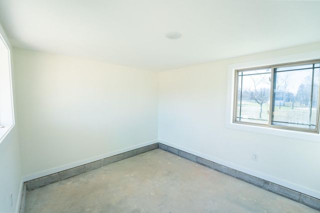 5776 E Farm Road 168, Rogersville, MO 65742