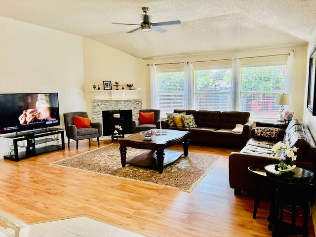 3705 Pinetree Drive, Mckinney, TX 75070