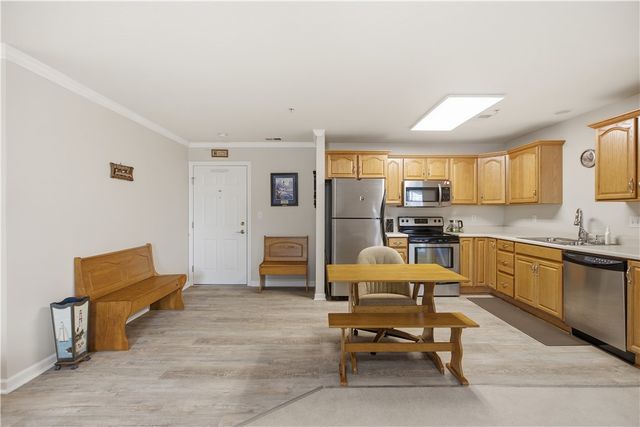1 Coraopolis Rd 200, Kennedy Twp, PA 15108