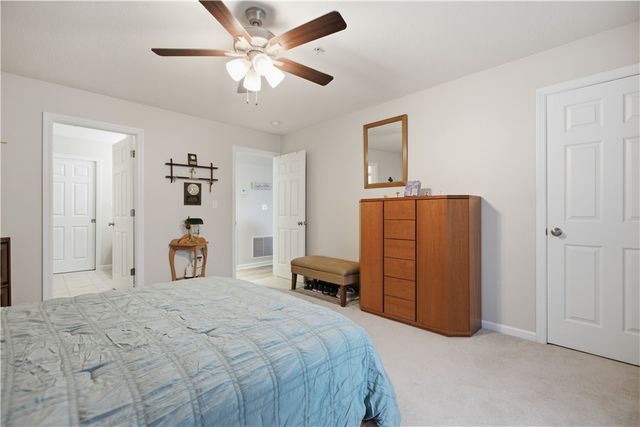 1 Coraopolis Rd 200, Kennedy Twp, PA 15108