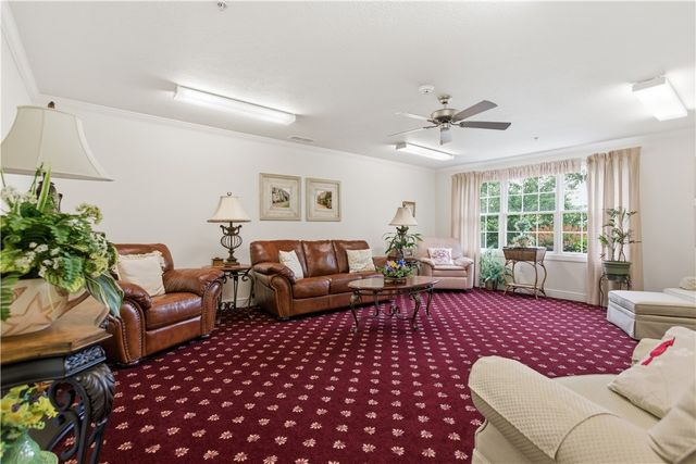 1 Coraopolis Rd 200, Kennedy Twp, PA 15108