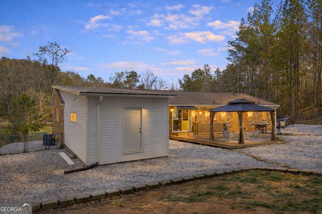 156 White Pine Road, Toccoa, GA 30577