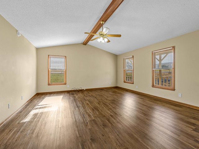 202 Adams Court, Inman, SC 29349