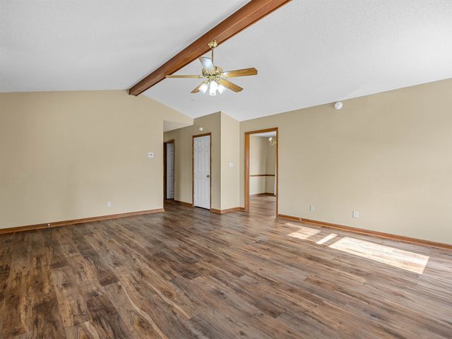 202 Adams Court, Inman, SC 29349