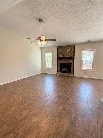 1907 Grant Lane, Woodstock, GA 30188