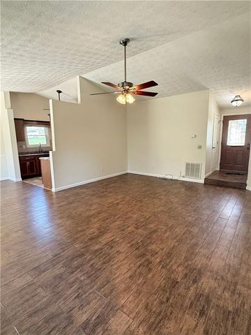 1907 Grant Lane, Woodstock, GA 30188