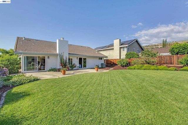 3404 Ruby Ct, San Jose, CA 95148