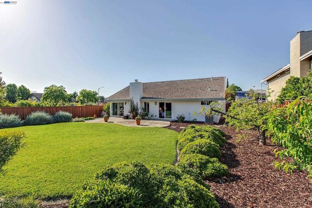 3404 Ruby Ct, San Jose, CA 95148