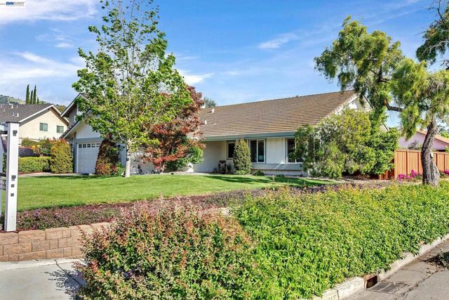 3404 Ruby Ct, San Jose, CA 95148