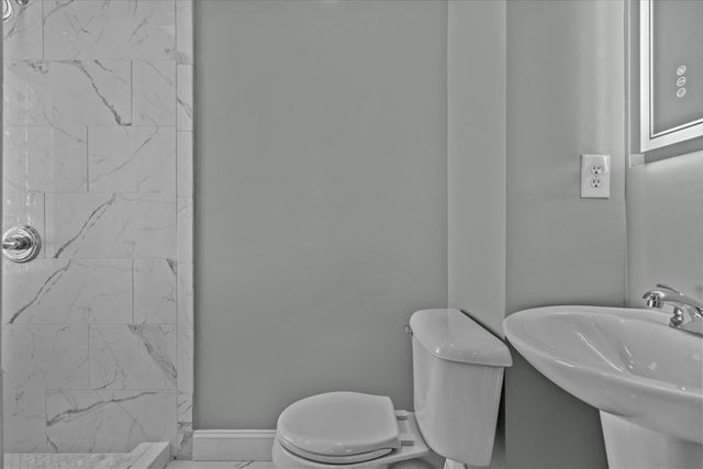 200 Daleville Avenue, Enterprise, AL 36330