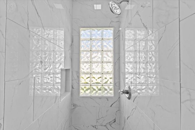 200 Daleville Avenue, Enterprise, AL 36330