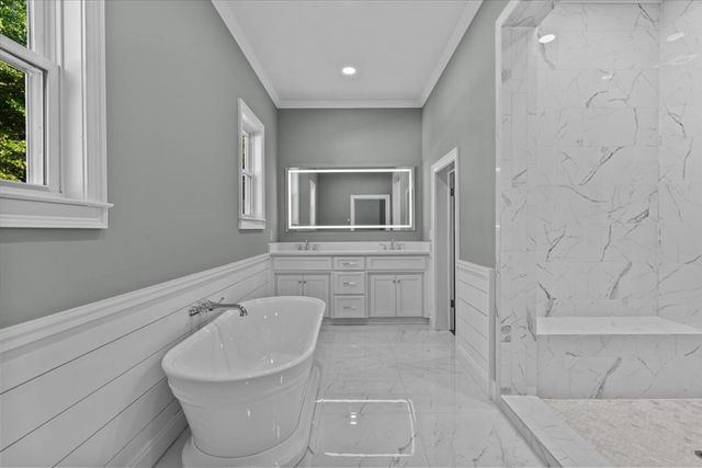 200 Daleville Avenue, Enterprise, AL 36330