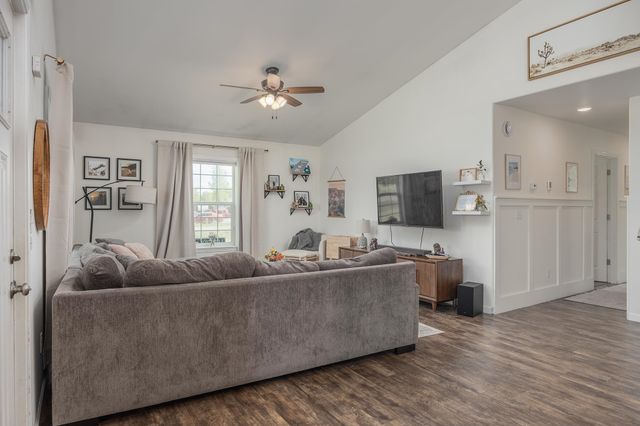 2756 W THIRD AVENUE, North Pole, AK 99705