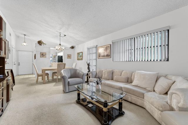 6259 Kings Gate Circle, Delray Beach, FL 33484