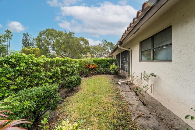 6259 Kings Gate Circle, Delray Beach, FL 33484