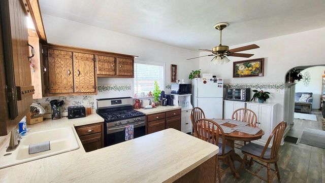 5523 49th AVENUE, Kenosha, WI 53144