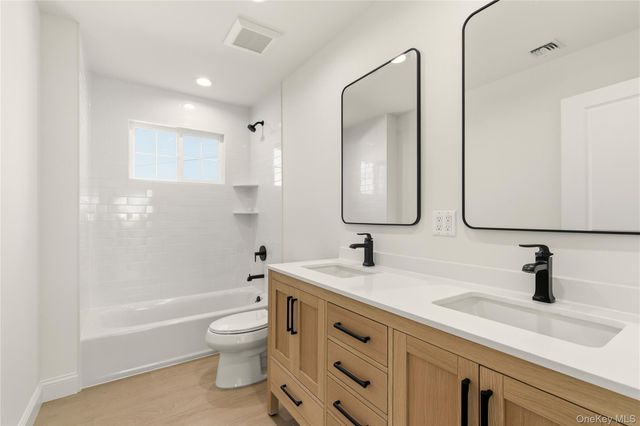 23 Cove Lane, Levittown, NY 11756