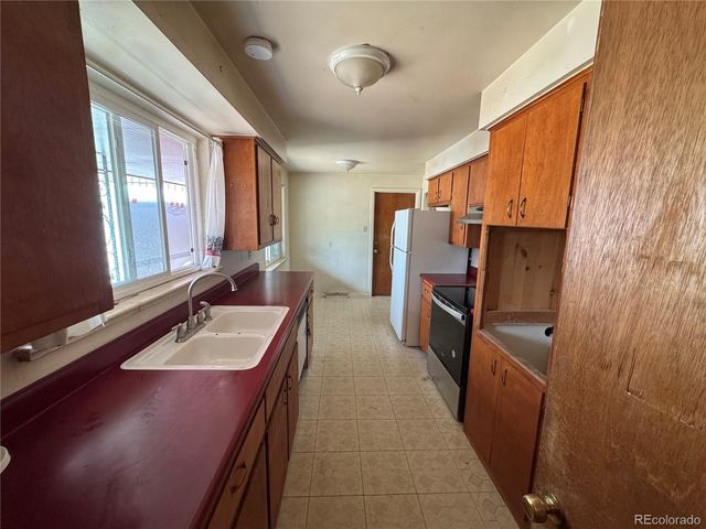 300 Garrison St, Denver, CO 80226