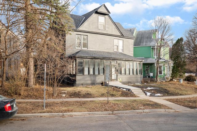 2207 Blake Avenue, Saint Paul, MN 55108