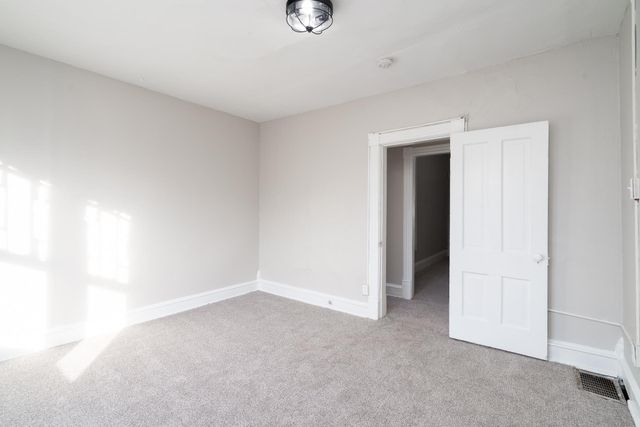 2207 Blake Avenue, Saint Paul, MN 55108