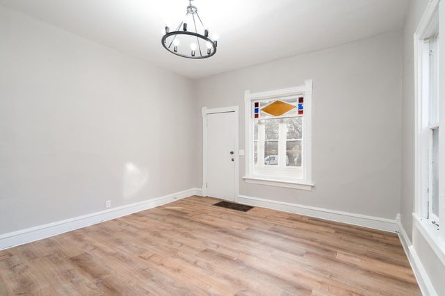 2207 Blake Avenue, Saint Paul, MN 55108