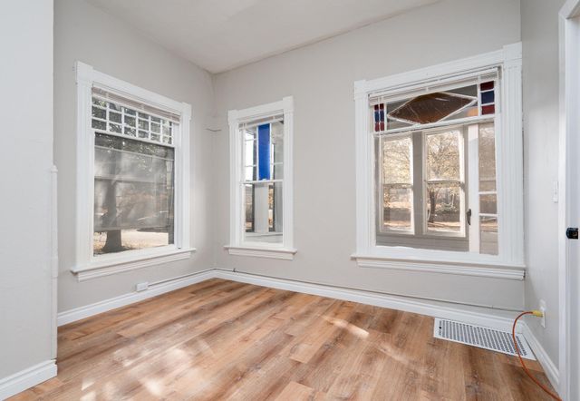 2207 Blake Avenue, Saint Paul, MN 55108