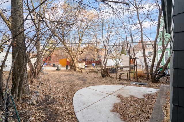 2207 Blake Avenue, Saint Paul, MN 55108