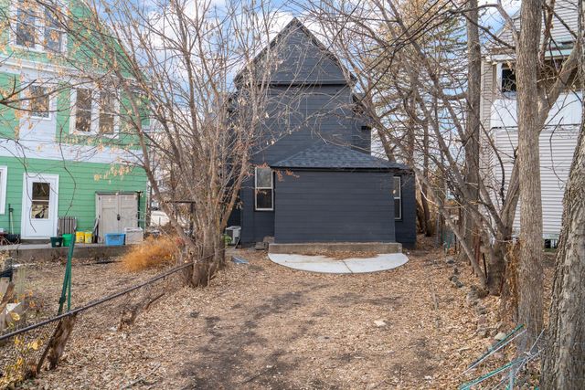 2207 Blake Avenue, Saint Paul, MN 55108