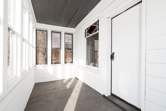 2207 Blake Avenue, Saint Paul, MN 55108