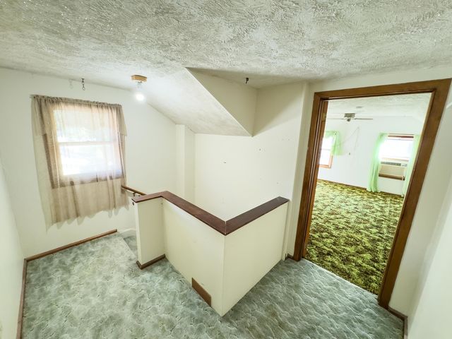 702 E Timber Street, Pontiac, IL 61764