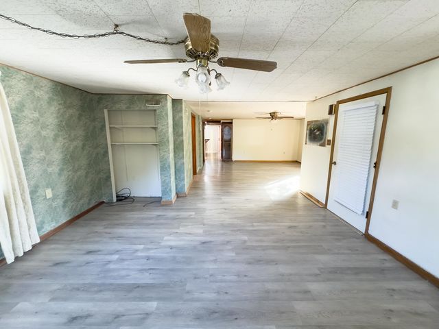 702 E Timber Street, Pontiac, IL 61764