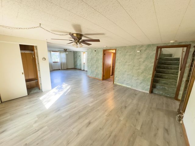 702 E Timber Street, Pontiac, IL 61764