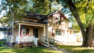 702 E Timber Street, Pontiac, IL 61764