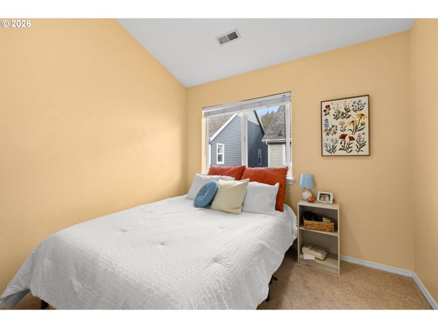 9225 Sw CASCARA Ln, Tualatin, OR 97062