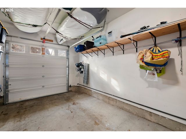 9225 Sw CASCARA Ln, Tualatin, OR 97062