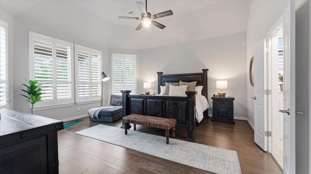 125 Russet Bend Place N, Montgomery, TX 77316