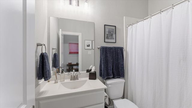 125 Russet Bend Place N, Montgomery, TX 77316