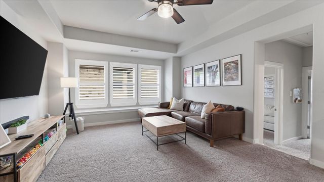 125 Russet Bend Place N, Montgomery, TX 77316