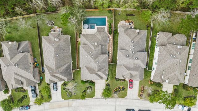 125 Russet Bend Place N, Montgomery, TX 77316