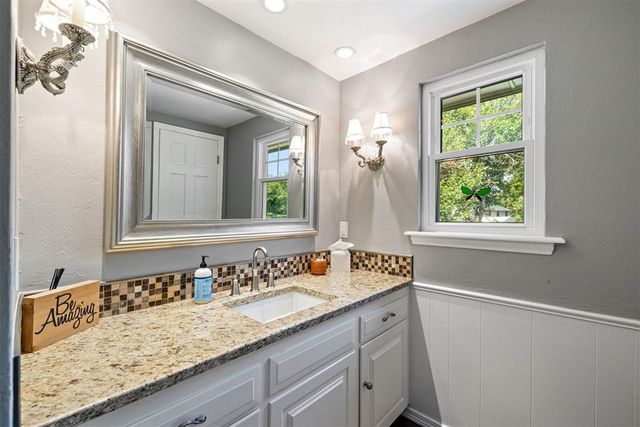 11013 Magnolia Park, Oklahoma City, OK 73120