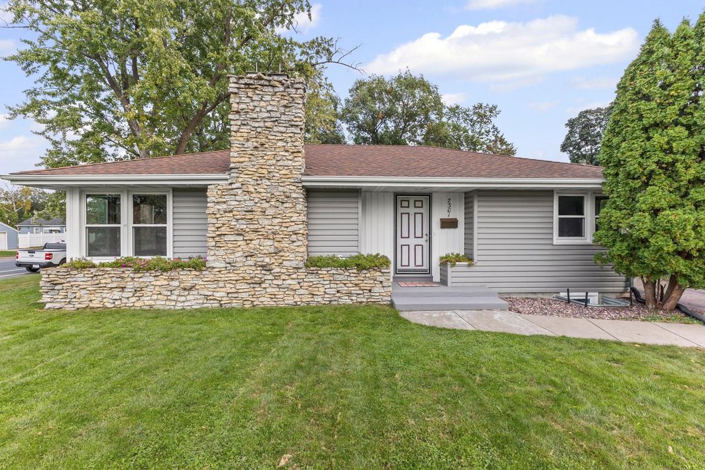 7301 Portland Avenue S, Richfield, MN 55423