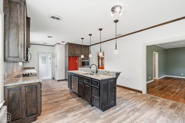 816 W Johnson Avenue W, Osceola, AR 72370